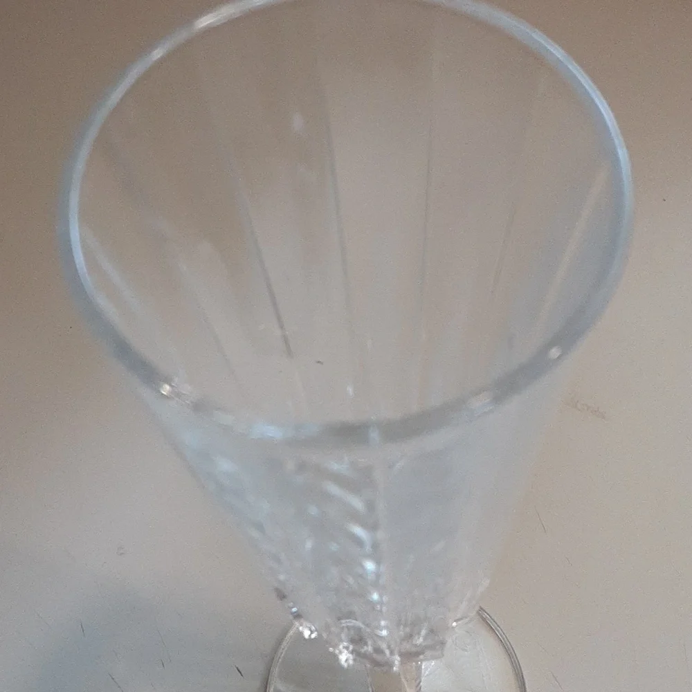 Vintage crystal wine ice bucket with 3 wine glasses, excellent condition